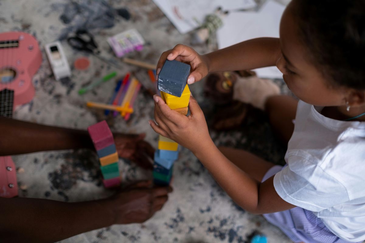 Descubra os melhores brinquedos educativos para crianças de 6 anos