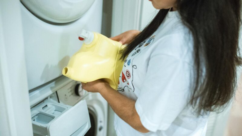 Calendário Definitivo de Lavagem: Roupas de Cama e Banho Impecáveis Sempre!