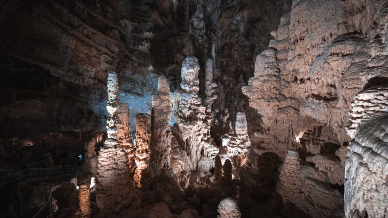 Cavernas mundo afora: veja 9 que você precisa conhecer!